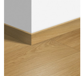 Quick Step Impressive standaardplint 3106 Eik Natuurvernis